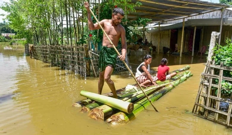 assam brahmaputra - flood 5
